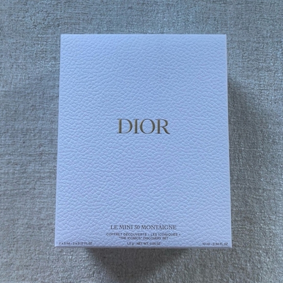 Dior Beauty Gift Set - Picture 5 of 6